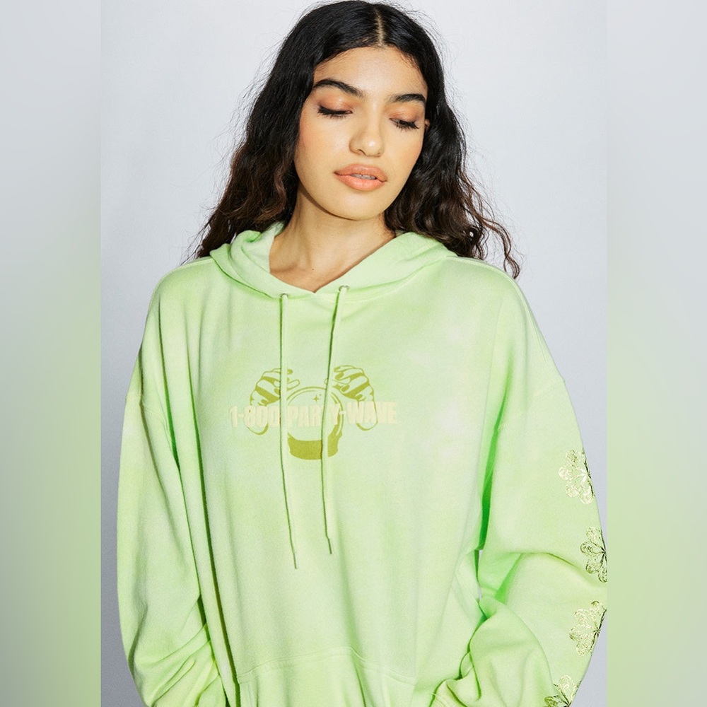 UO Coney Island Picnic Party Wave‎ Puff Print Graphic Pullover Hoodie S/M